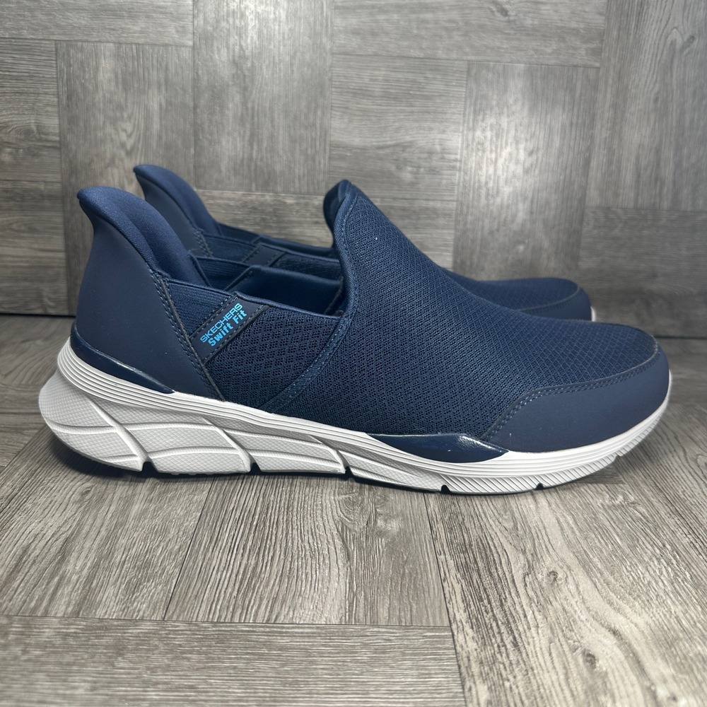 Skechers Sneakers Swift Fit Mens 12 Navy Slip On Athletic 16997S NEW